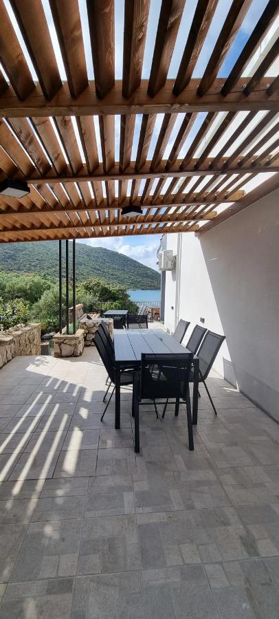 Private Villa By The Sea Zuljana Exterior photo